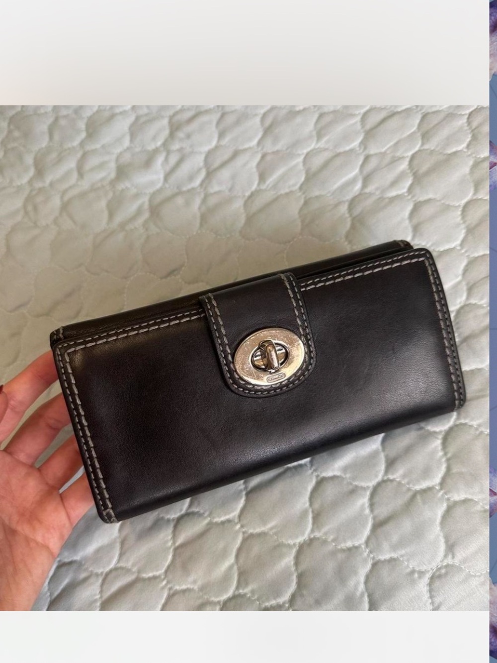 Coach Black Wallet Sleek Design
